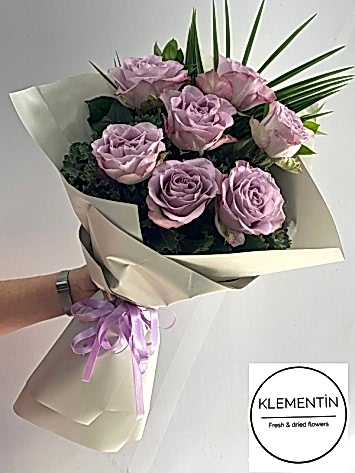 7 lila gül buketi